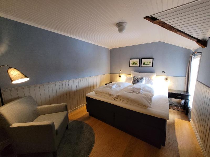 Two-Bedroom Apartment image 3
