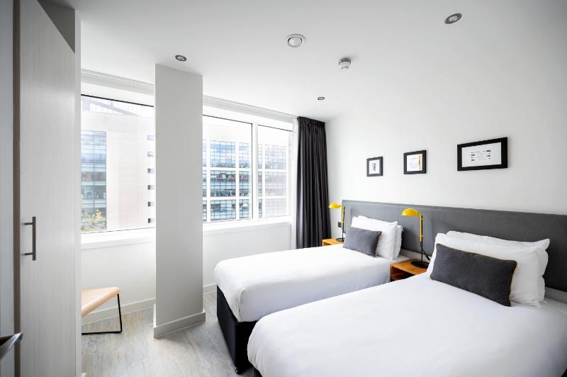 Two Bedroom Accessible Apartment image 3