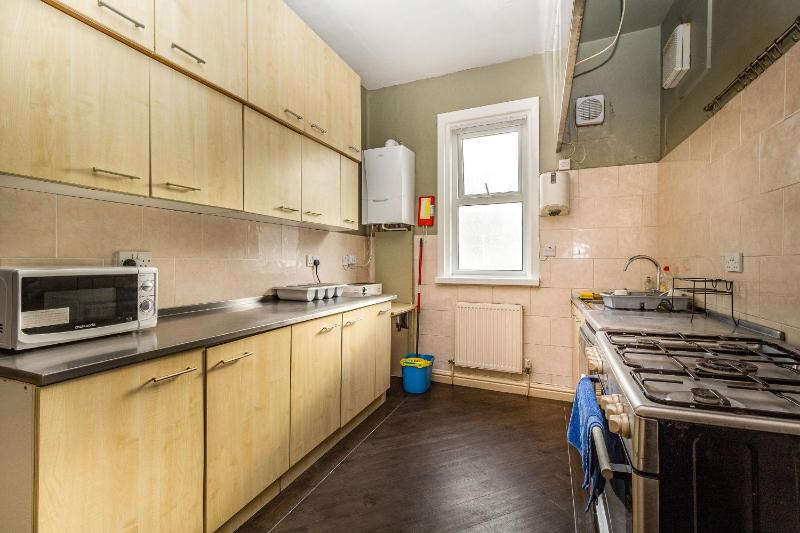 Cherry Tree House - image 35