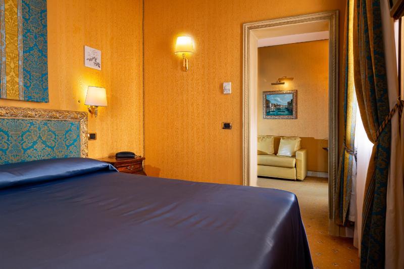 Junior Suite image 4
