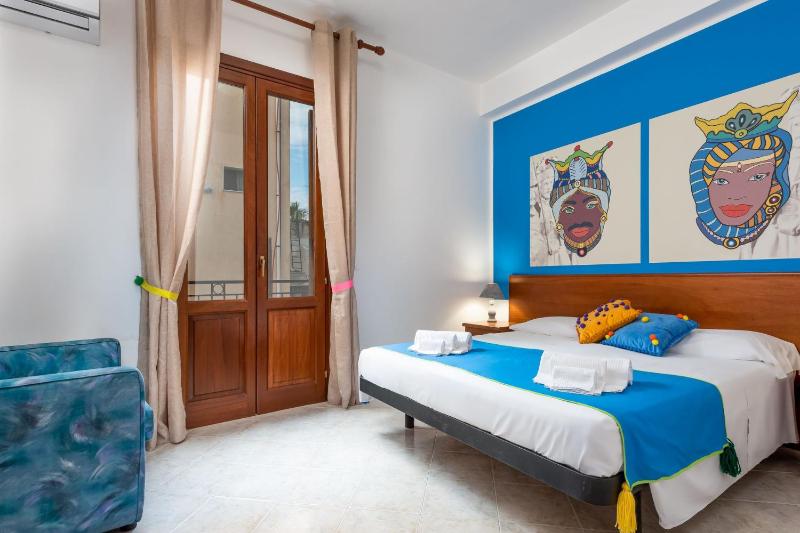 I Tre Golfi Beach Apartments - image 2