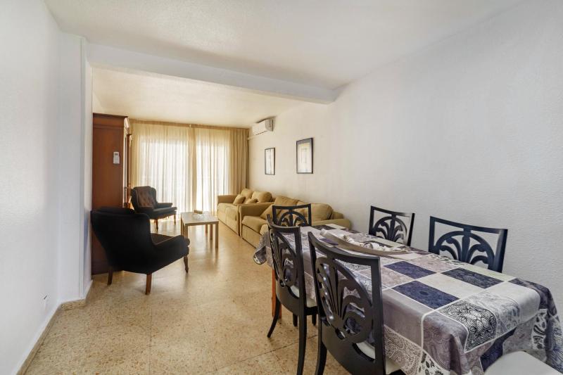 Standard Three-Bedroom Apartment image 1