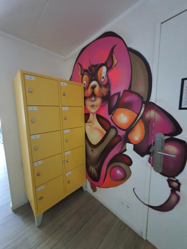 Dutchies Hostel - image 10
