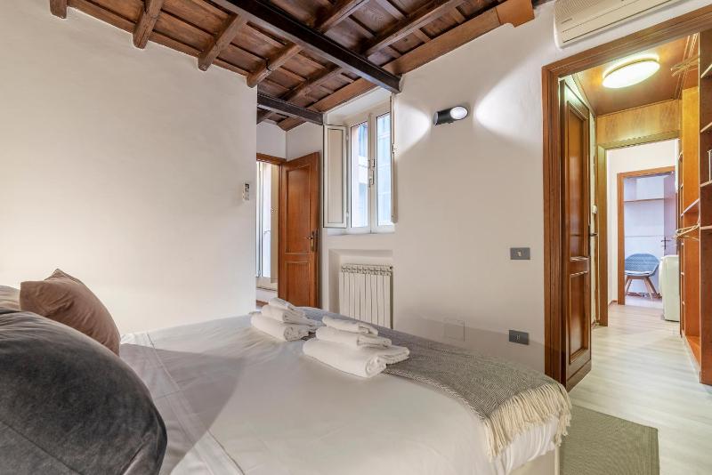 Giubbonari 23 - FromHometoRome - image 3