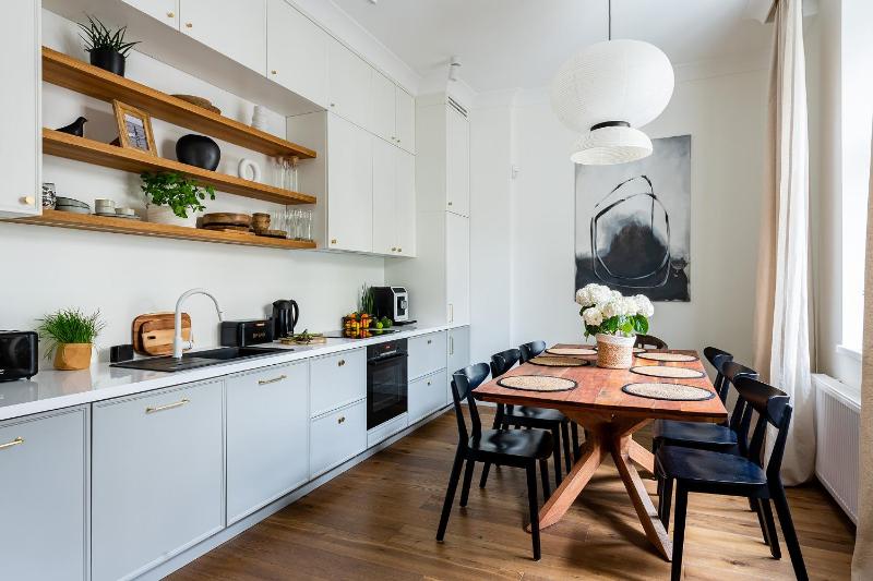 Grand21 by OneApartments Premium - image 6