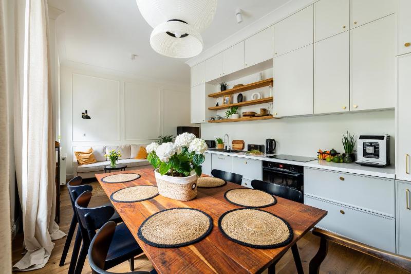 Grand21 by OneApartments Premium - image 22