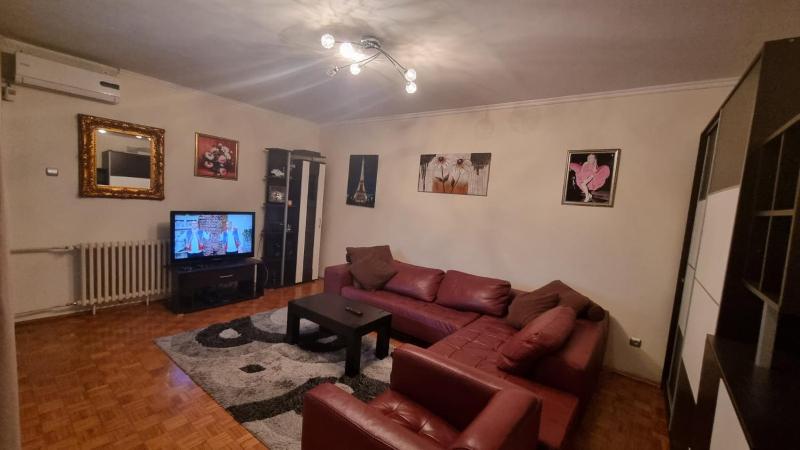 Superior Apartment image 1