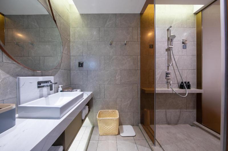 Atour Hotel Wuhan Chuhehanjie Zhongbei Road - image 12