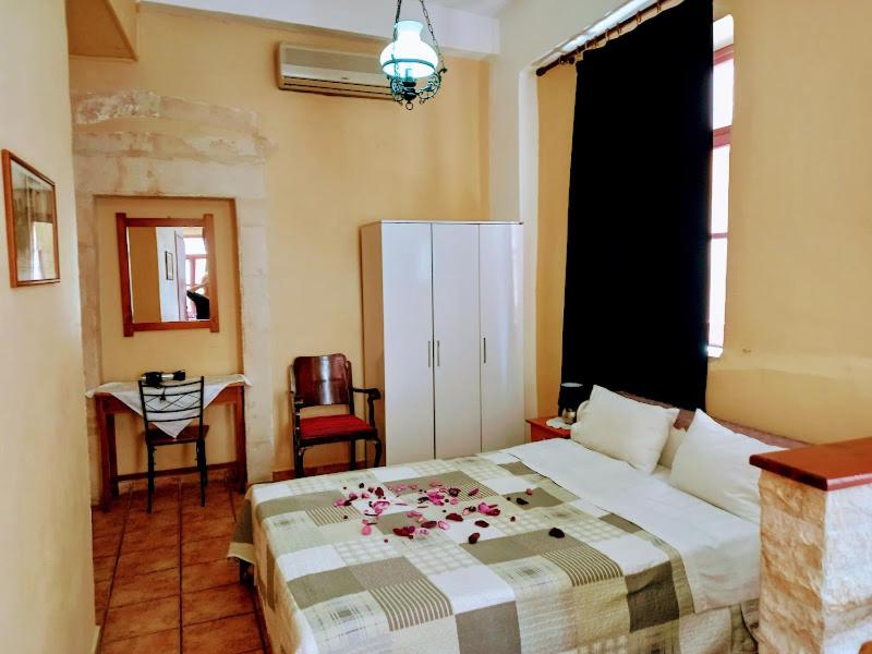 Apartment (2-4 Adults) image 3