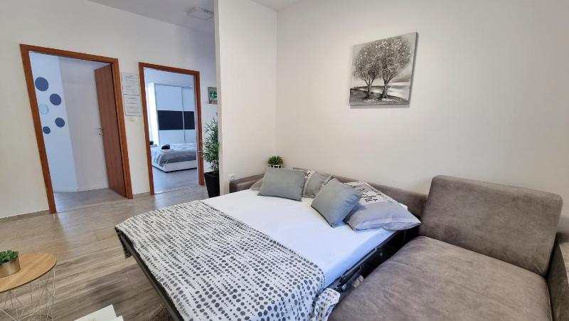 Apartment Milana - image 14