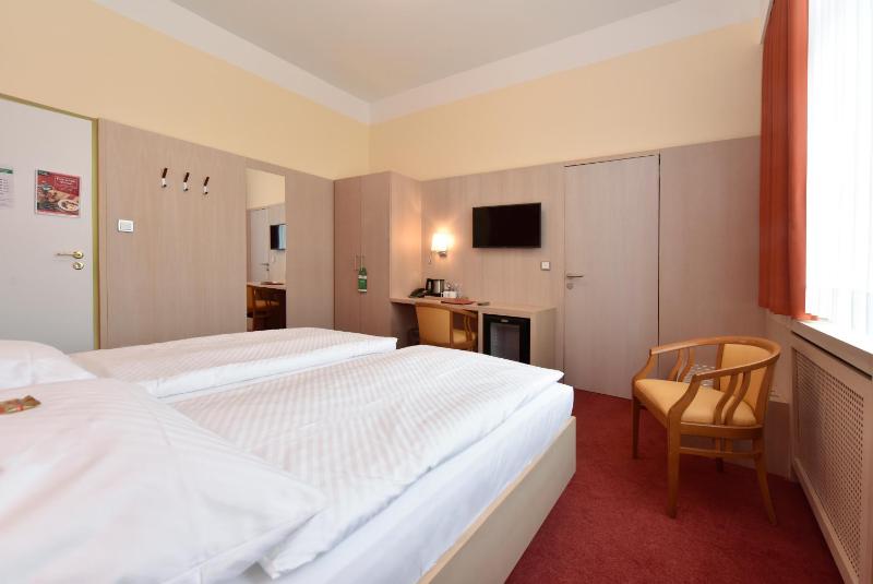 Comfort Double Room image 1