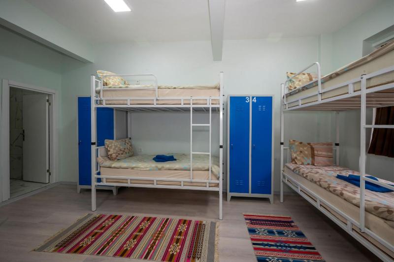 XALİLA HOSTEL & CAFE LADİES ROOM - image 5