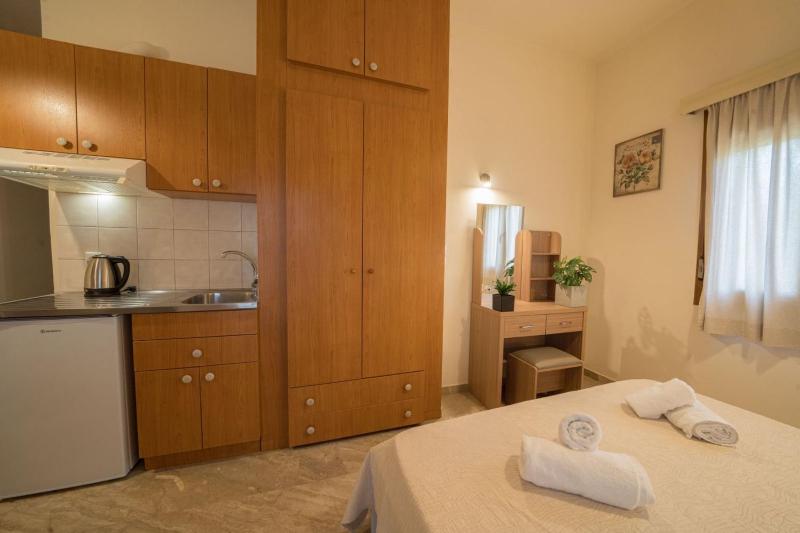 Studio with Sea View image 4