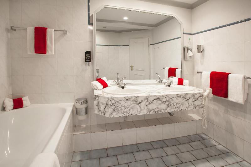 Triple Room image 3