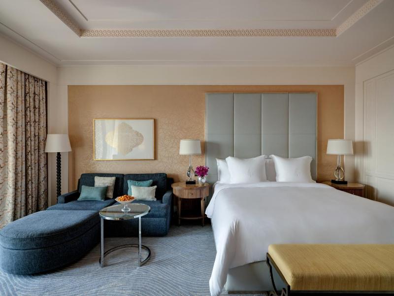 Dubai Premium Skyline Room King image 1