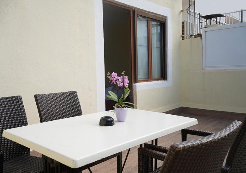 Das Hostal - image 22