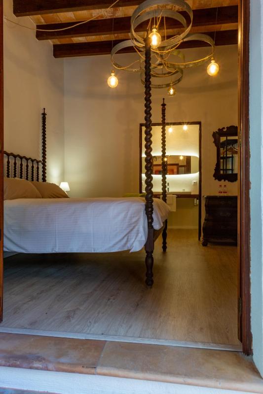 Double Room image 1