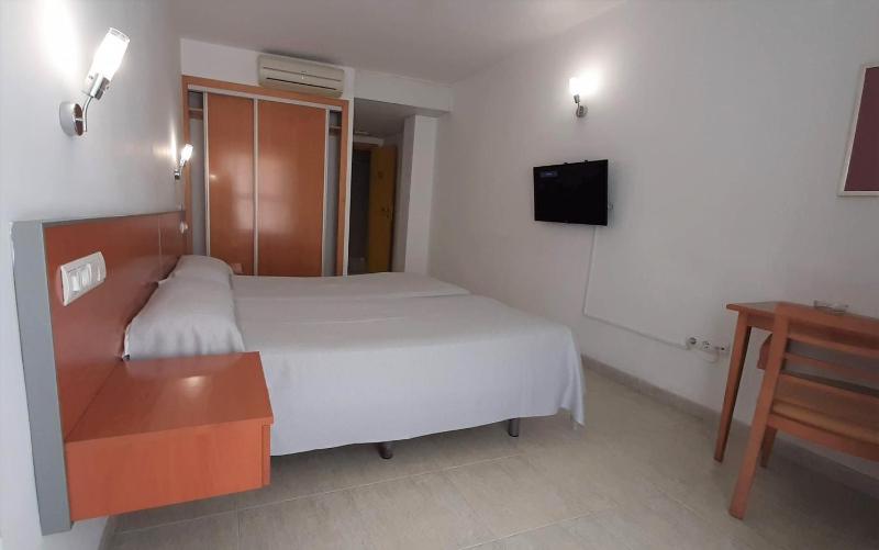 Mirablau Hotel - image 20