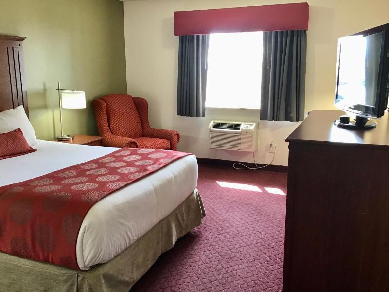 Queen Room with One Queen Bed - Non Smoking image 1