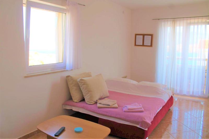 Apartment image 4