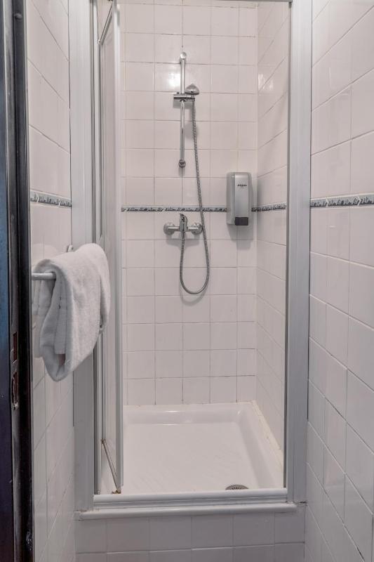 Triple Room image 4
