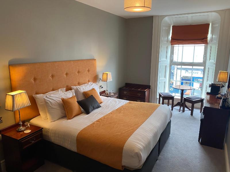 Superior King Room image 1