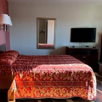 King Room - Non-Smoking image 1