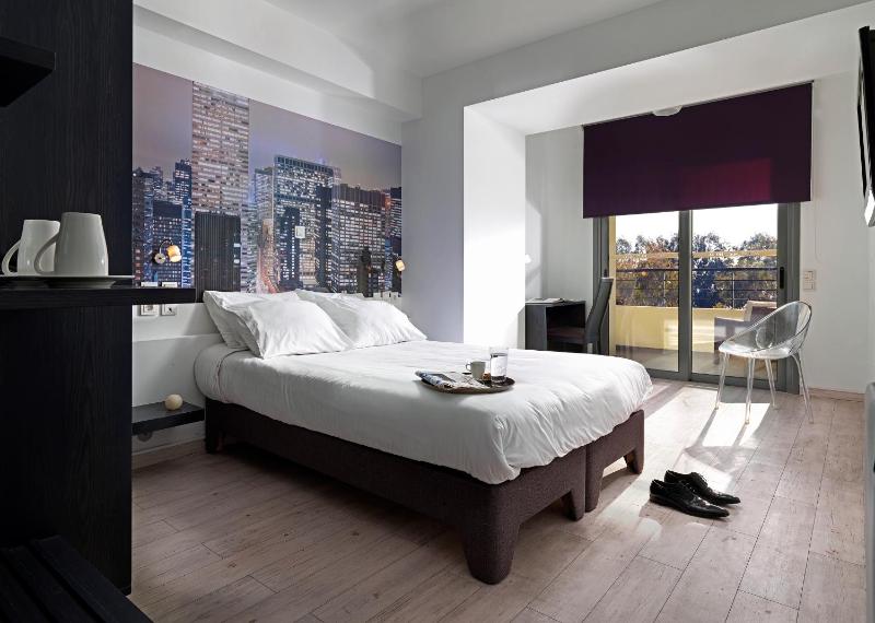 Single Room image 2