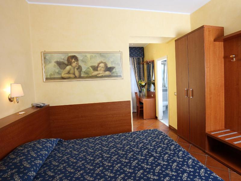 Junior Suite image 1