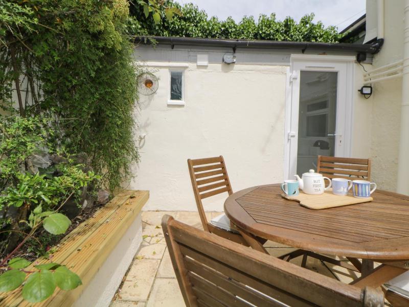 Saltwater Cottage - image 2