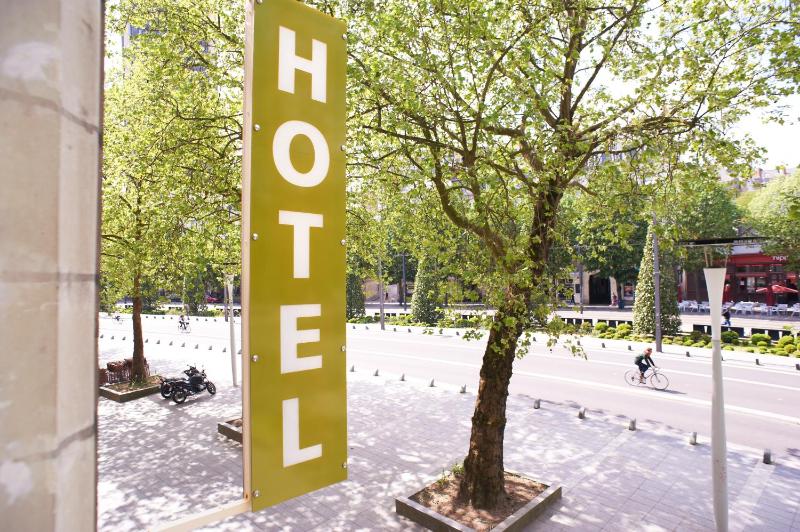 Logis Hôtel Duquesne - image 1