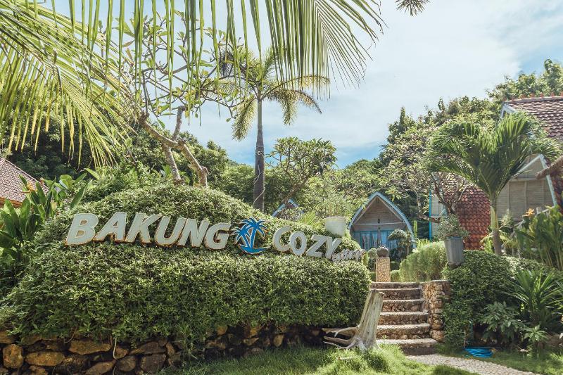 Bakung Cozy Cottage - image 3
