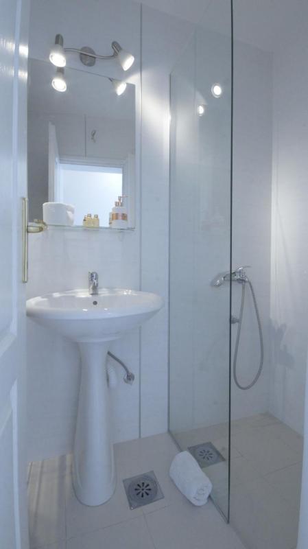 Apartment with Balcony image 3