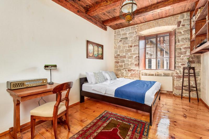 Three-Bedroom Apartment image 4