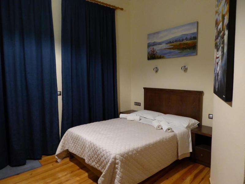 Double or Twin Room with Old Town View image 2