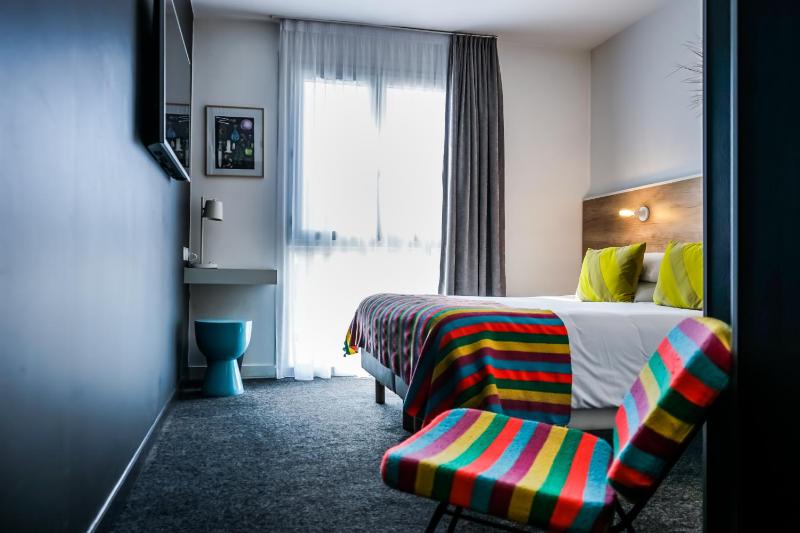 Superior Double Room image 3