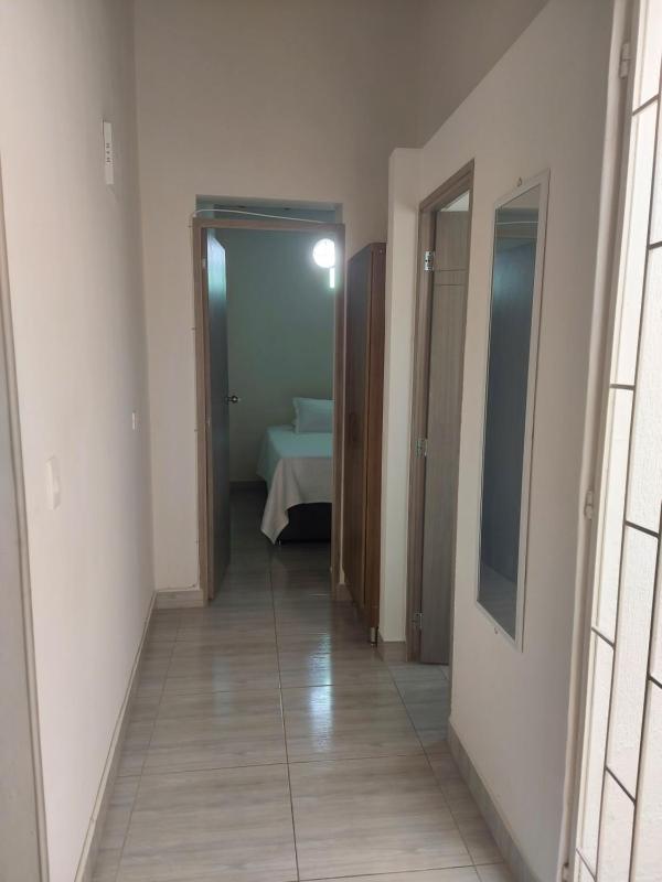 Aparta estudio amoblado 4 Medellín San Joaquín - image 13