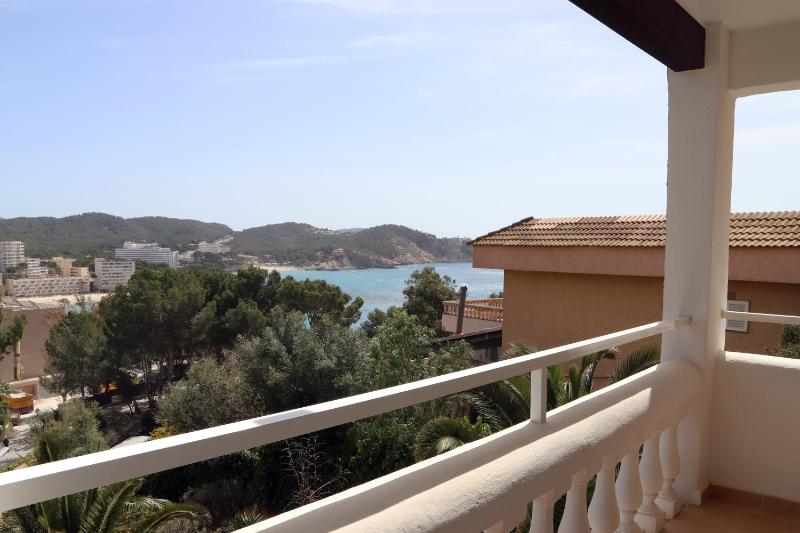 Apartment with Sea View (Lateral or Frontal view) image 2