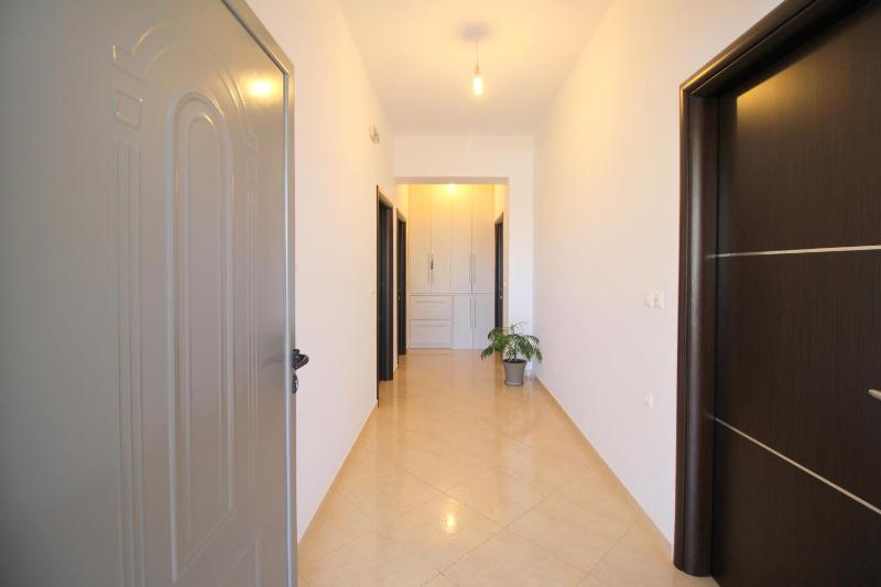 Erjon Apartments - image 2