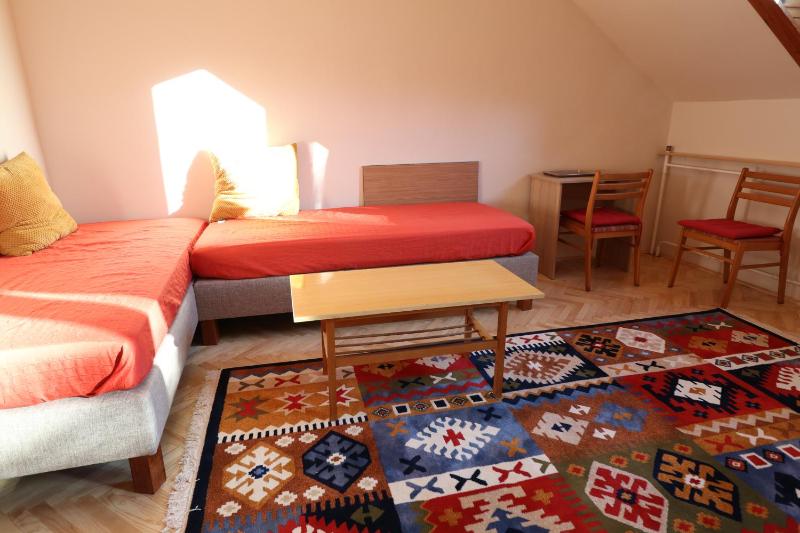 Family Room image 4