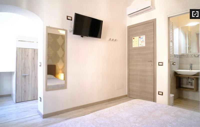 Quadruple Room image 2