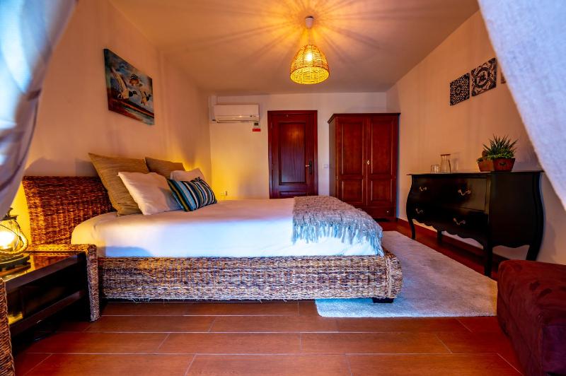 Double Room with Private External Bathroom image 3