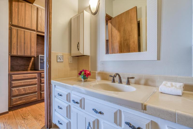 Castlewood By The Sea - image 34