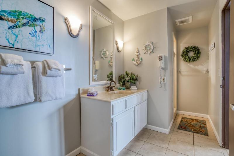 Castlewood By The Sea - image 32