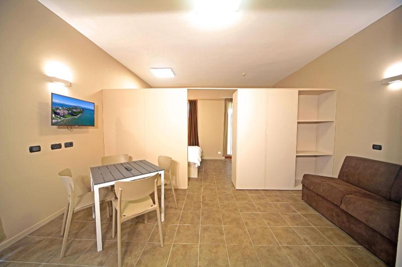 Studio with Partial Lake View image 2