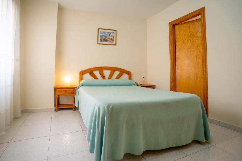 Standard Double or Twin Room image 3