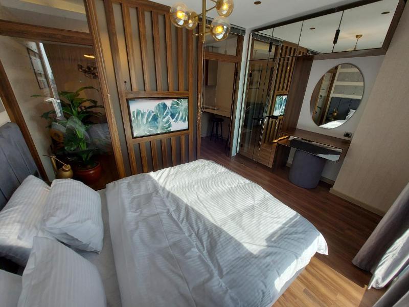 Studio Apartment image 1