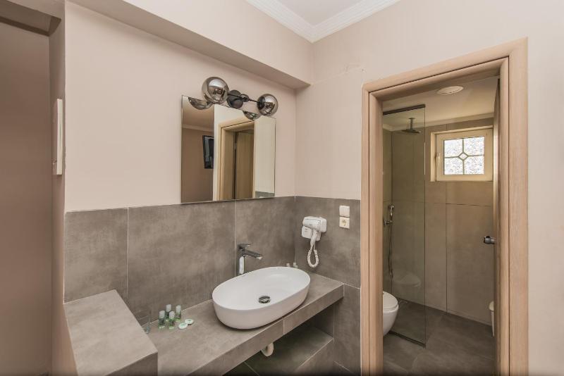 Triple Room image 1