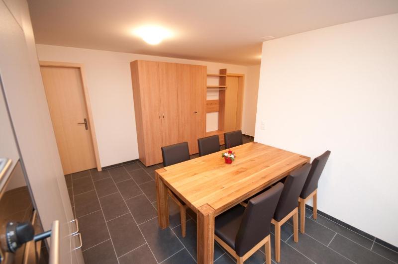 Three-Bedroom Apartment with Balcony image 2