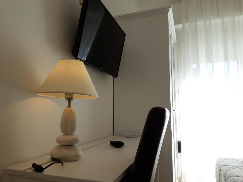 Family Room image 4